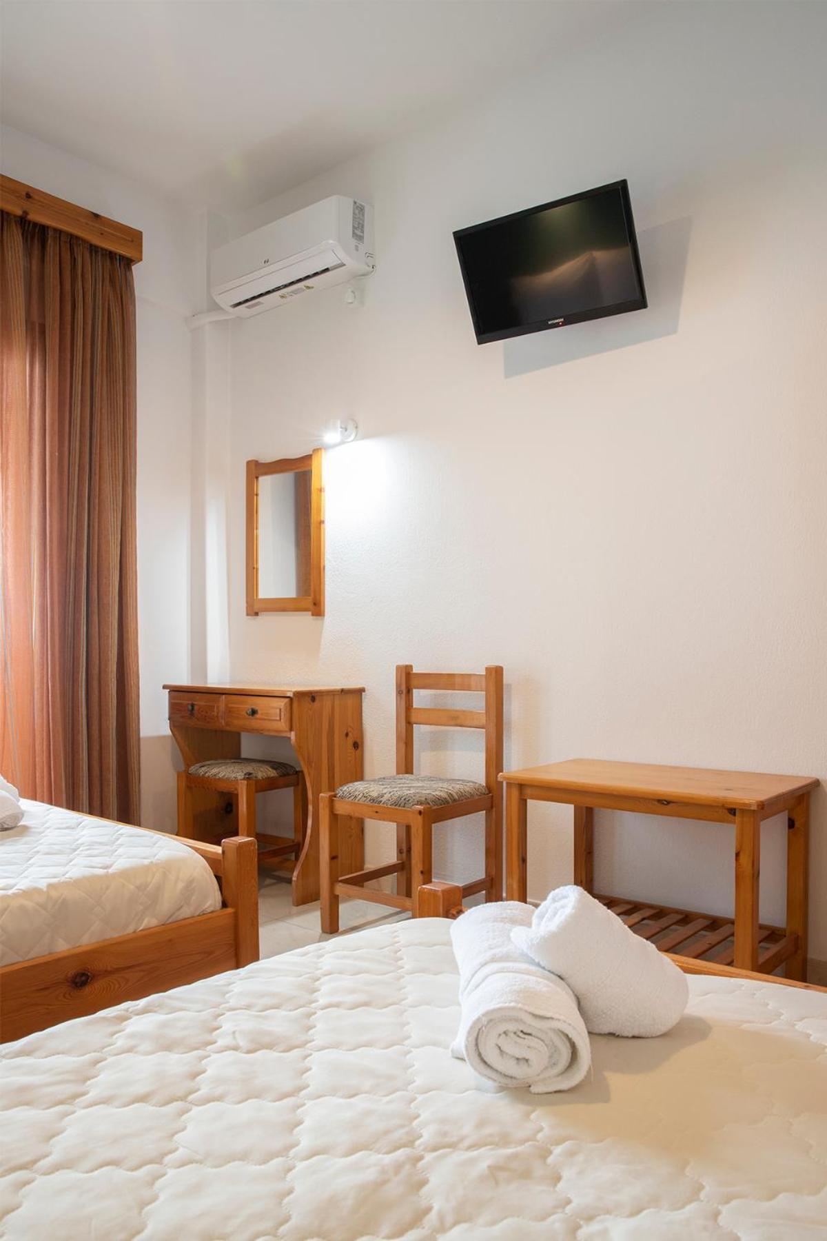 Manos Kritikakis Apartments Platamonas Buitenkant foto